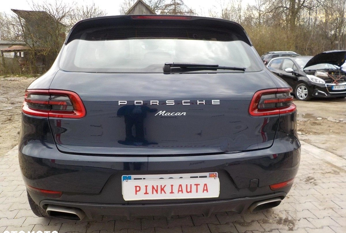 Porsche Macan cena 86900 przebieg: 104563, rok produkcji 2017 z Ożarów Mazowiecki małe 631